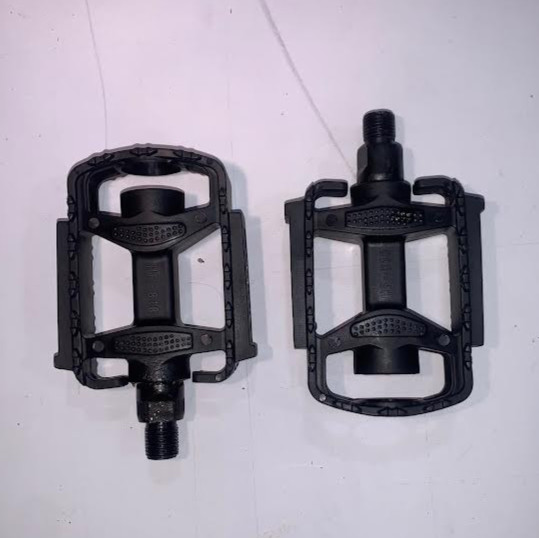 Kids Bike Pedals Replacement 1/2 inch with Reflector