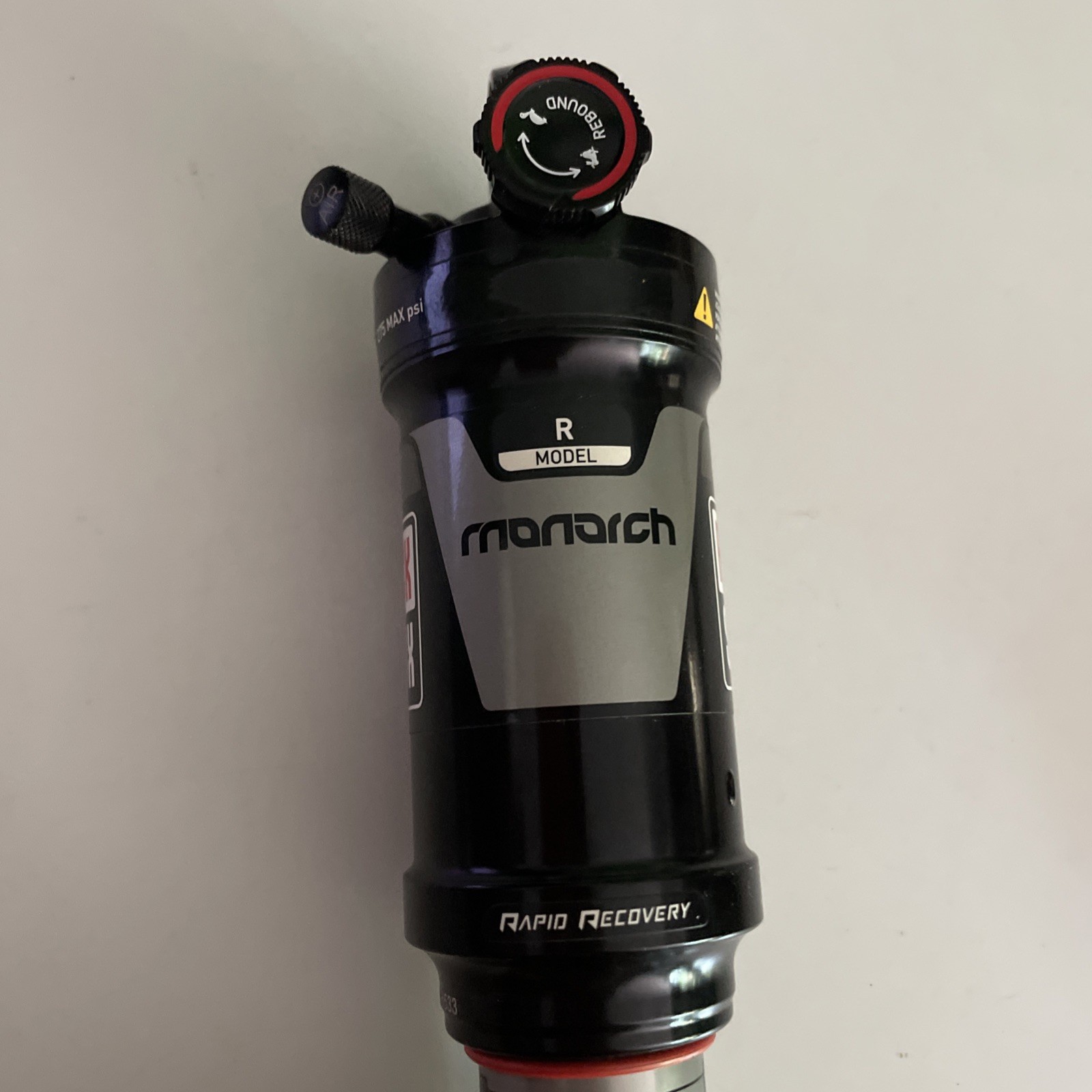 Rock Shox size 7.875» Monarch Model R – Rear Air Shock – READ NEEDS REPAIR