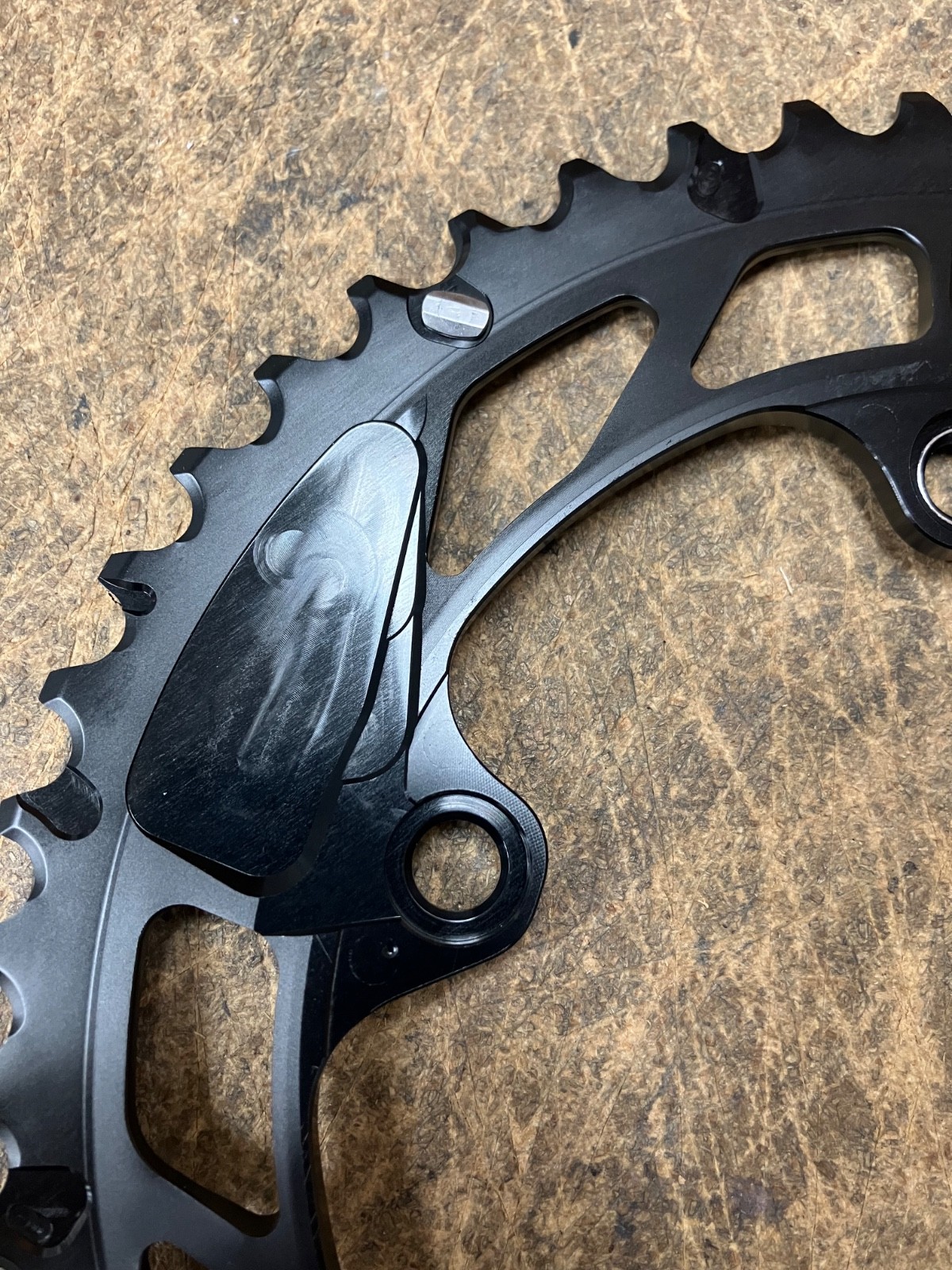SHIMANO GRX 12 speed Chainring 48 and 31 tooth FC-RX820-2 Crankset