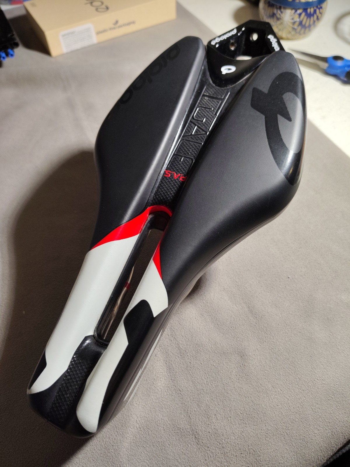 Prologo Tigale TT Seat With 2 Elite Bottle Holder And Mount, Lightly Used