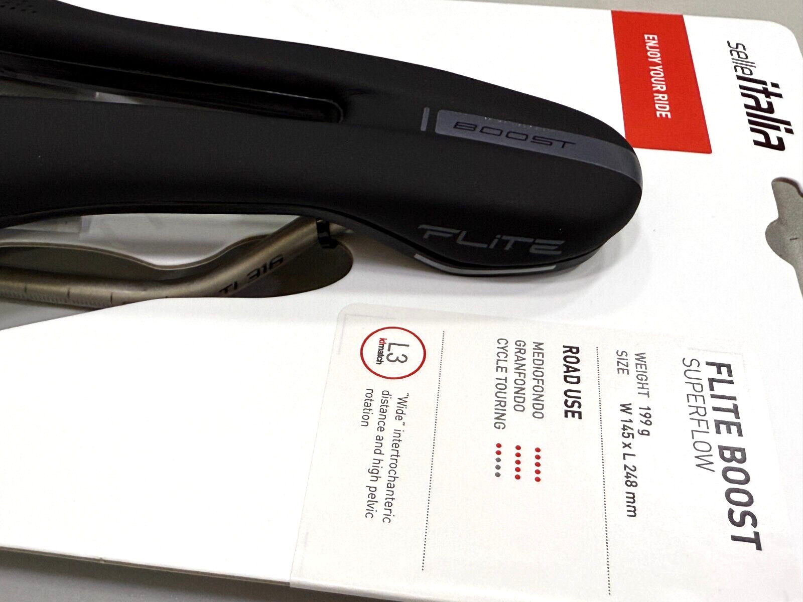 Selle Italia Flite Boost Superflow L3(145x248mm) Ti316 Rail Saddle (Black)