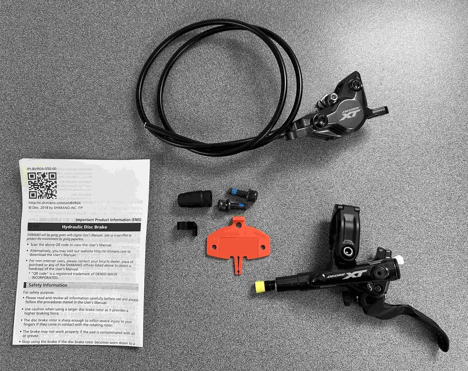 Shimano BL-M8100/BR-M8100 Deore XT Disc Brake Set: Left, 850mm Hose *OE