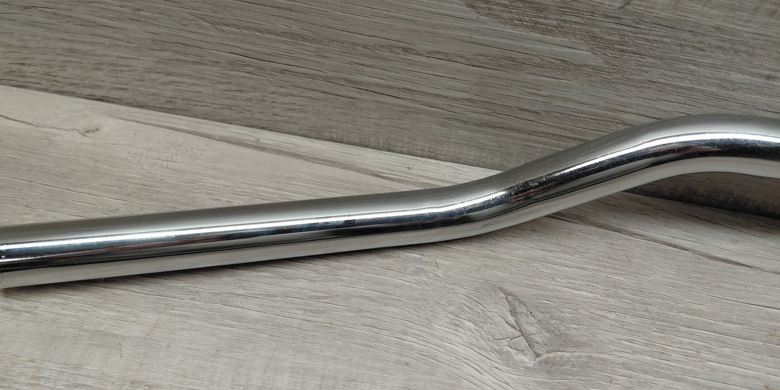 Vintage Chrome Steel 2 1/2″ Rise Handlebar MTB Cruiser, 22.2 mm Clamp, 650 mm
