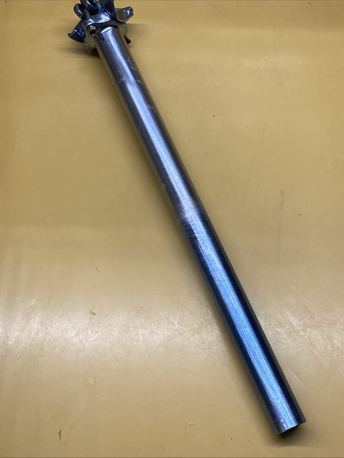 Light Blue(Faded) Silver Loaded Precision Aluminum 27.2 x 400m Straight Seatpost