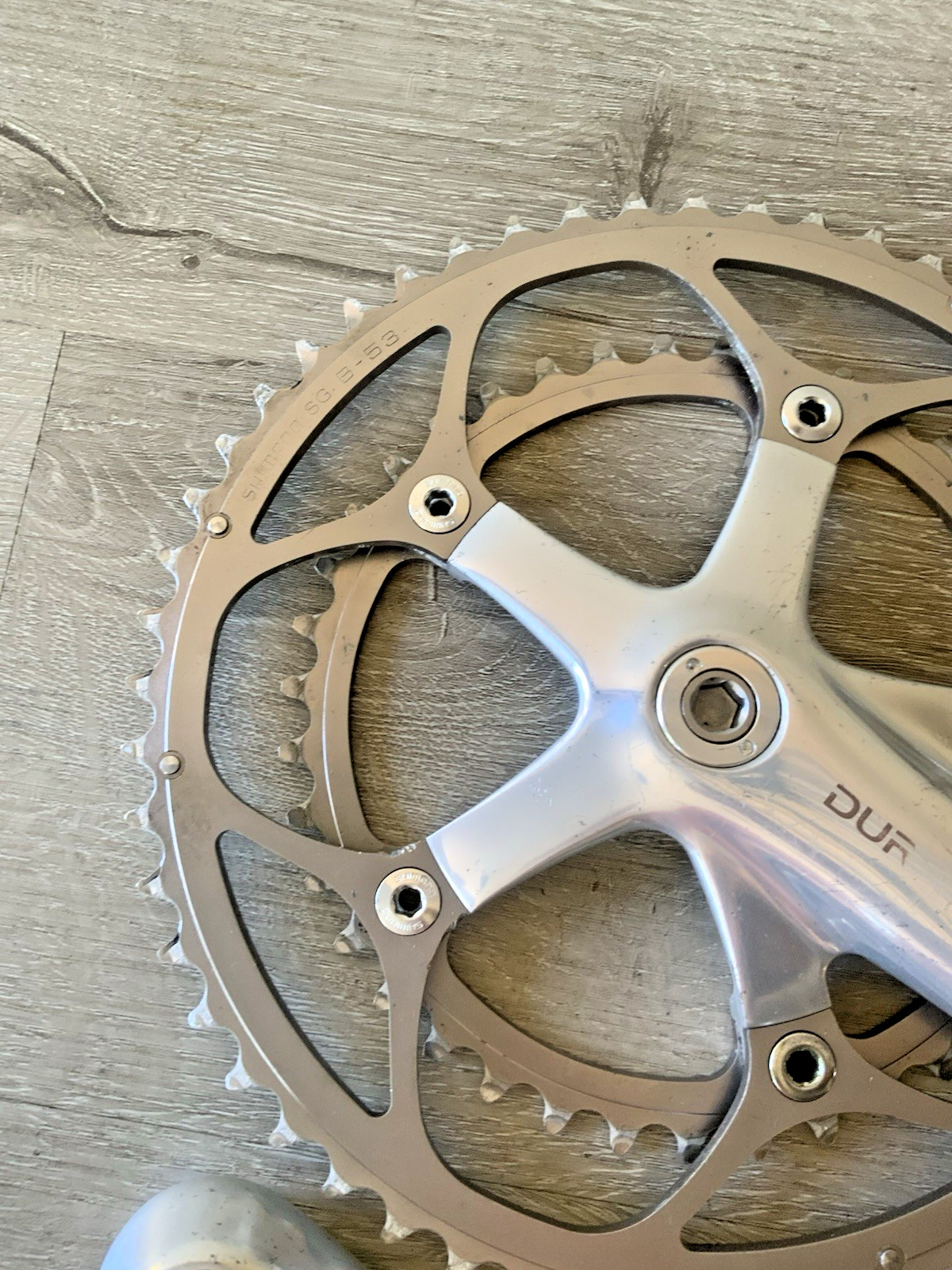 SHIMANO DURA ACE CRANKSET 7701 DOUBLE 53-39 TOOTH 175 MM ARMS OCTALINK