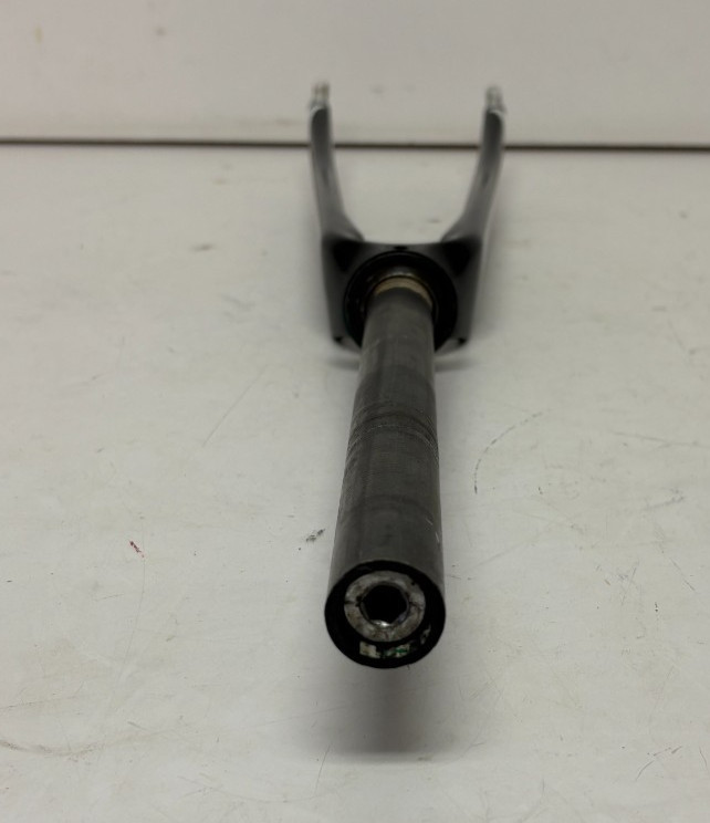 Fork Axis Pro Black Carbon 700C Road Bike Fork 270mm 1″ Threadless Steerer Tube