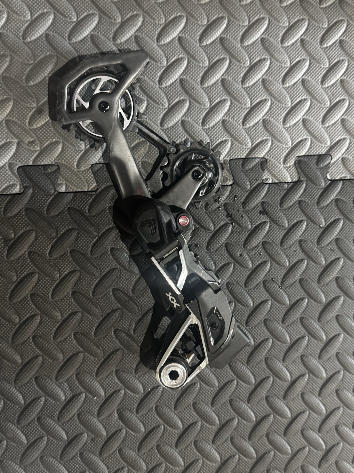 SRAM XX SL Eagle T-Type AXS 12s Rear Mountain Bike Derailleur 10-52T w/ Battery