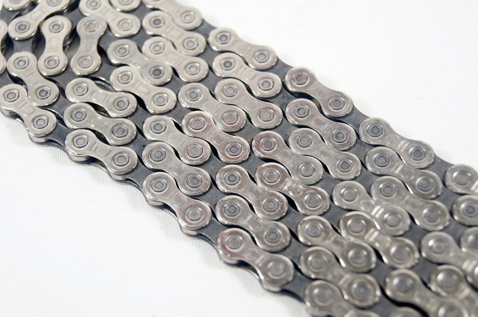 Campagnolo 11 Speed Chain 106 Links w/ New KMC Missing Link