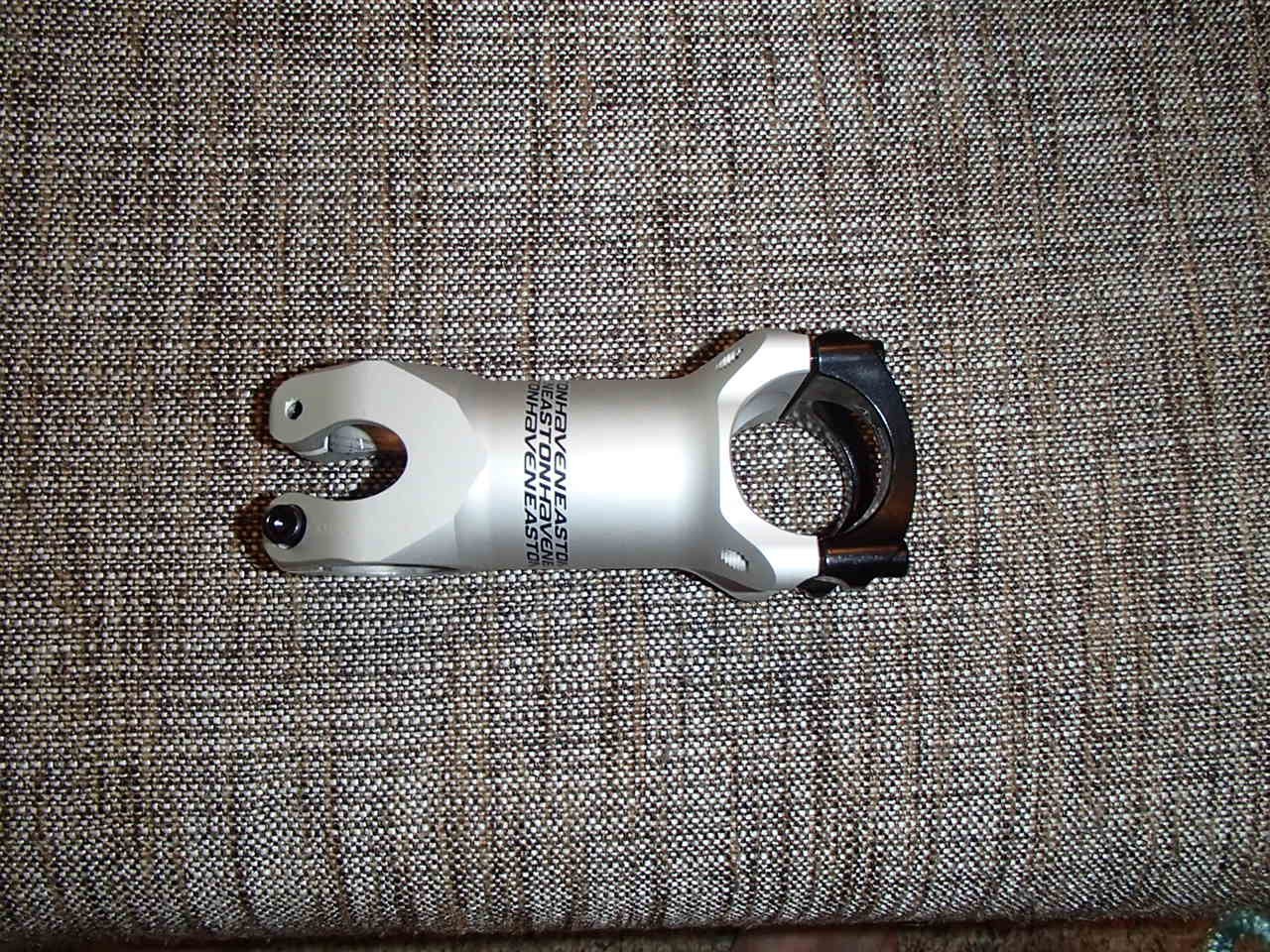 EASTON Haven BLACK FACEPLATE & Silver 0°x85mm 31.8 Stem (Used)