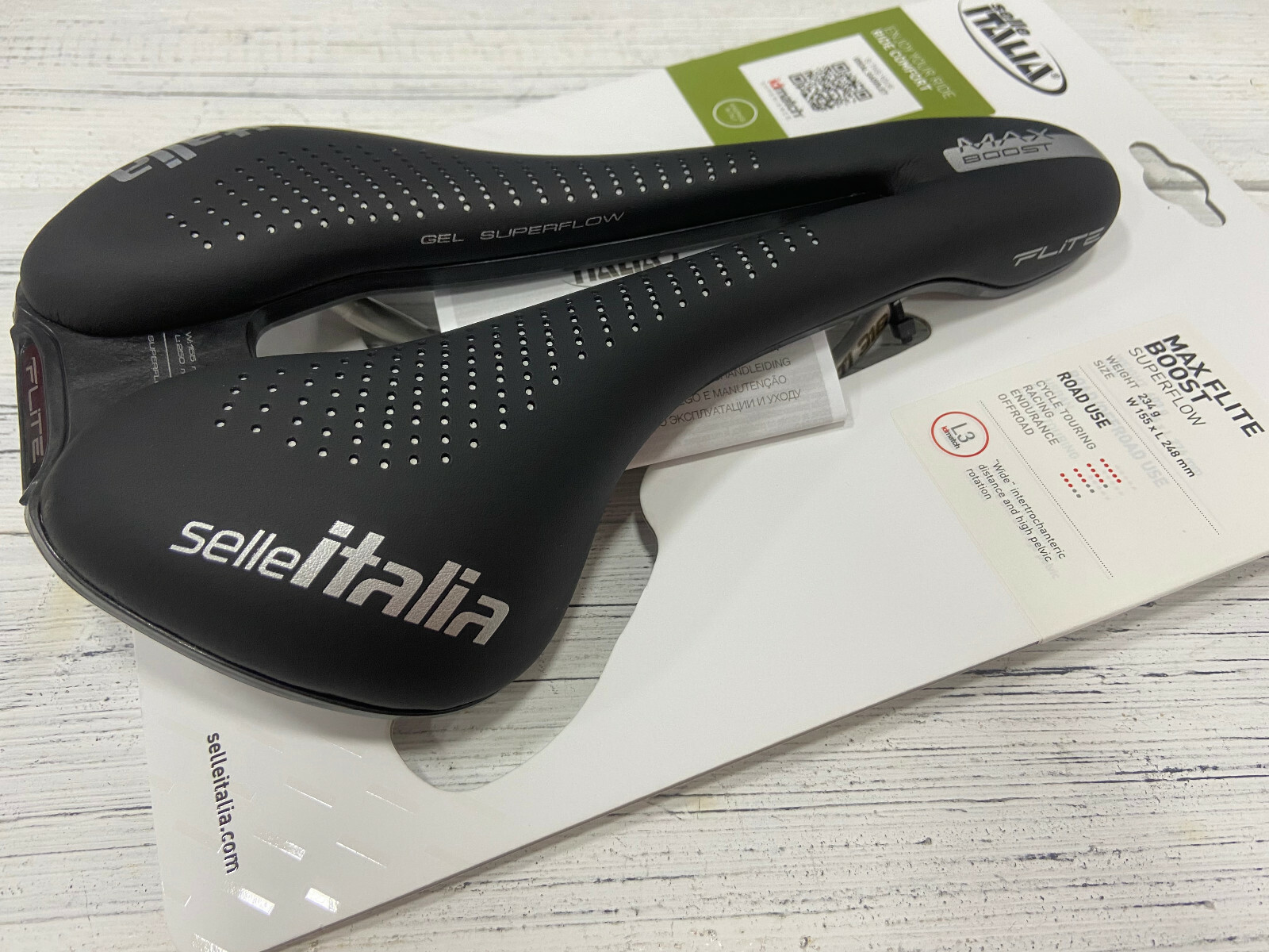 Selle Italia MAX Flite Boost Superflow 234g 155x250mm TI316 Rail Road Saddle