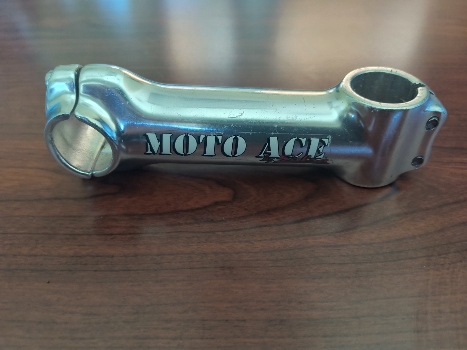 Moto Ace by Salsa Threadless Stem, 120mm, 25.4mm, 1″, Silver/Chrome