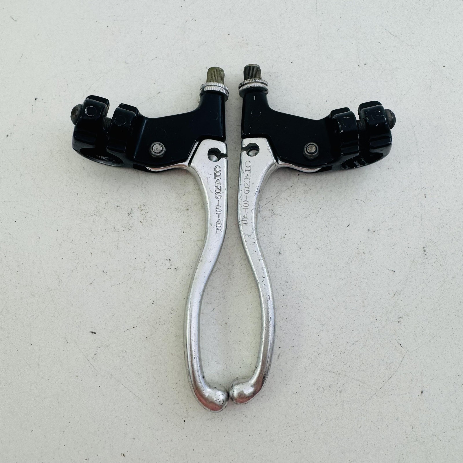 Chang Star Brake Levers Pair 22.2mm 4-Finger Silver Black BMX MTB Cruiser A98