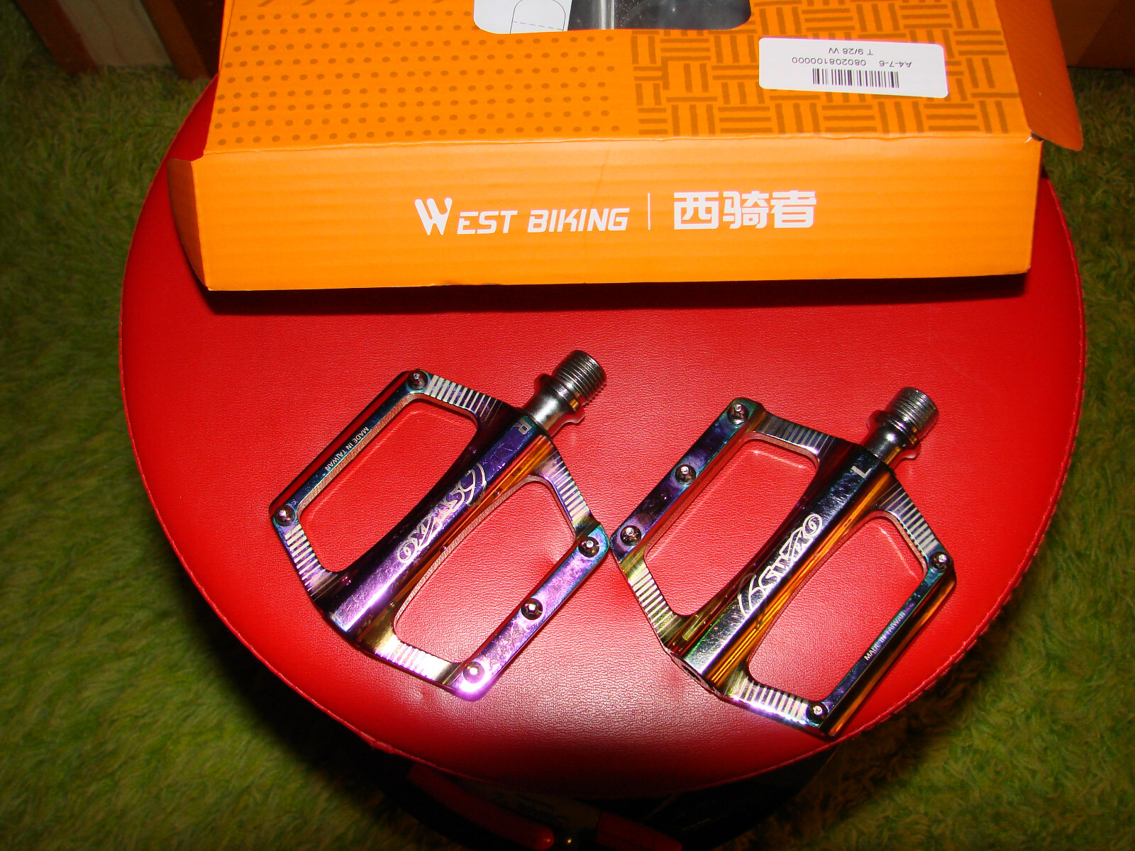 MOUNTAIN BIKE/ROAD BIKE ETC(9/16),STUDDED FOR GRIP PEDALS, BRAND NEW,VERY NICE!