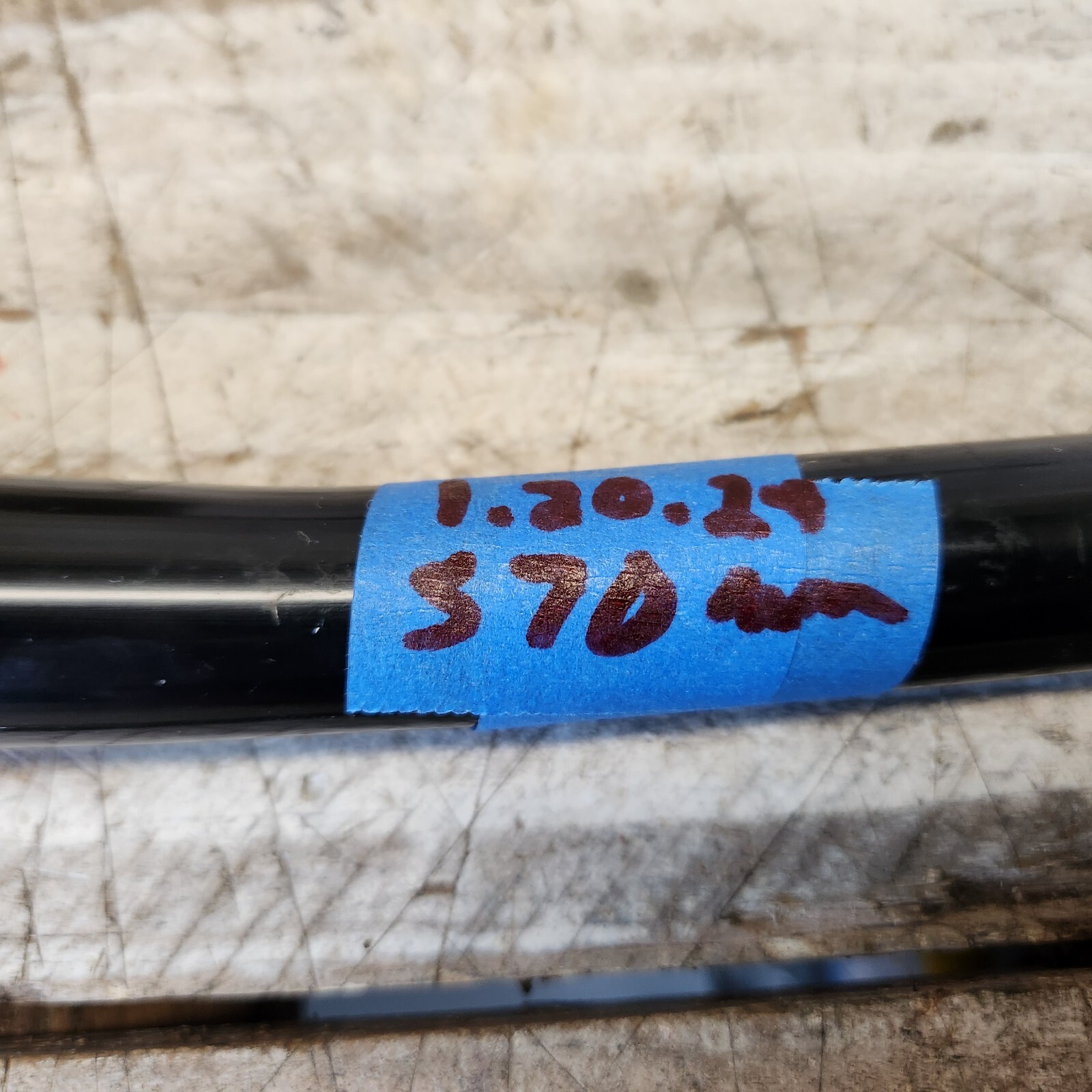 NL Black Alloy Flat MTB Handlebar 570mm x 25.4mm Mountain Bike