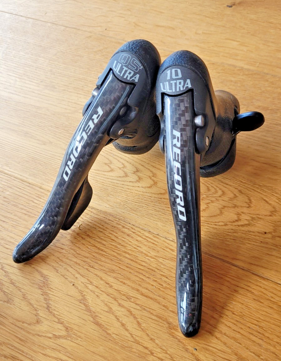 CAMPAGNOLO RECORD CARBON TITANIUM 10 speed groupset italian road bicycle LOOK