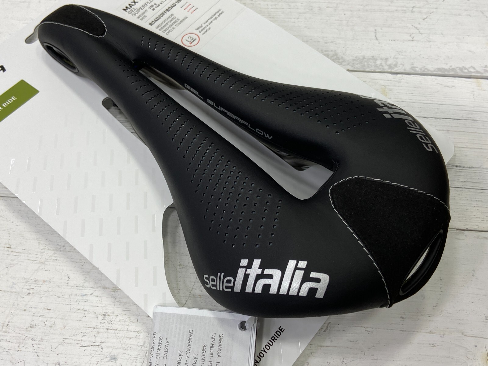 Selle Italia Max Flite Gel Superflow 146x290mm L3 Ti316 Rail Road Saddle (Black)