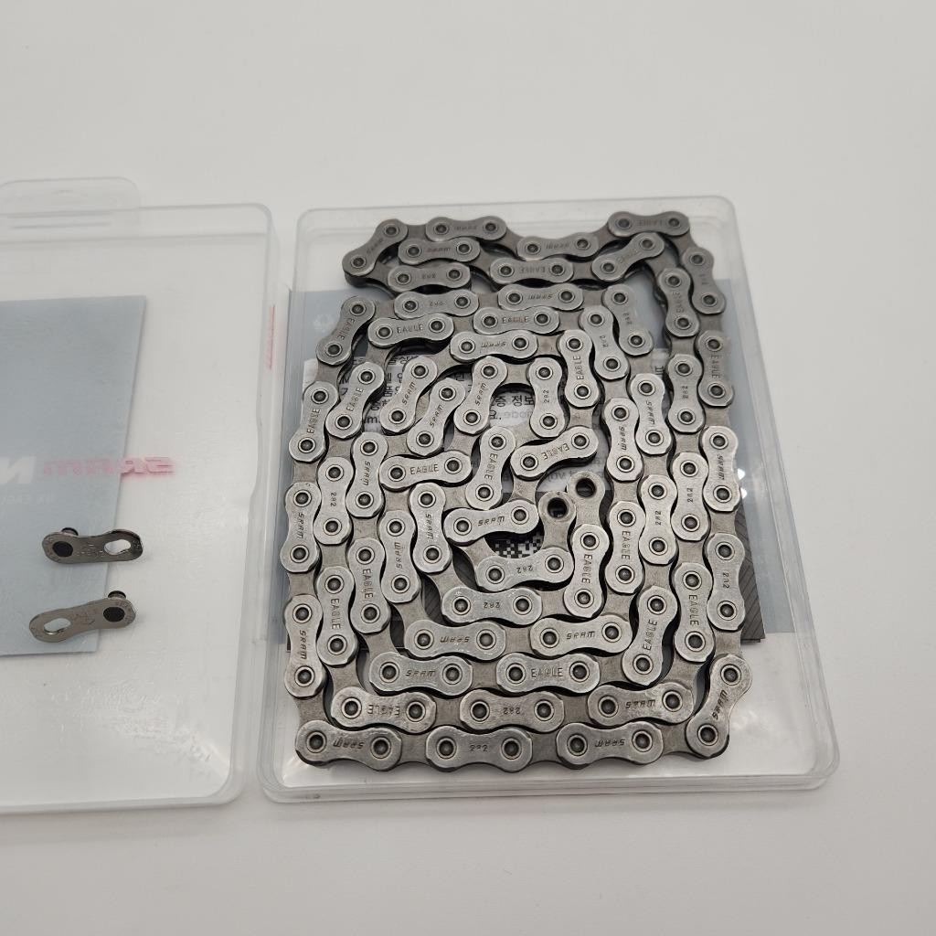 SRAM NX Eagle 12-Speed 126L Gray Bicycle Chain OPEN PACKAGE
