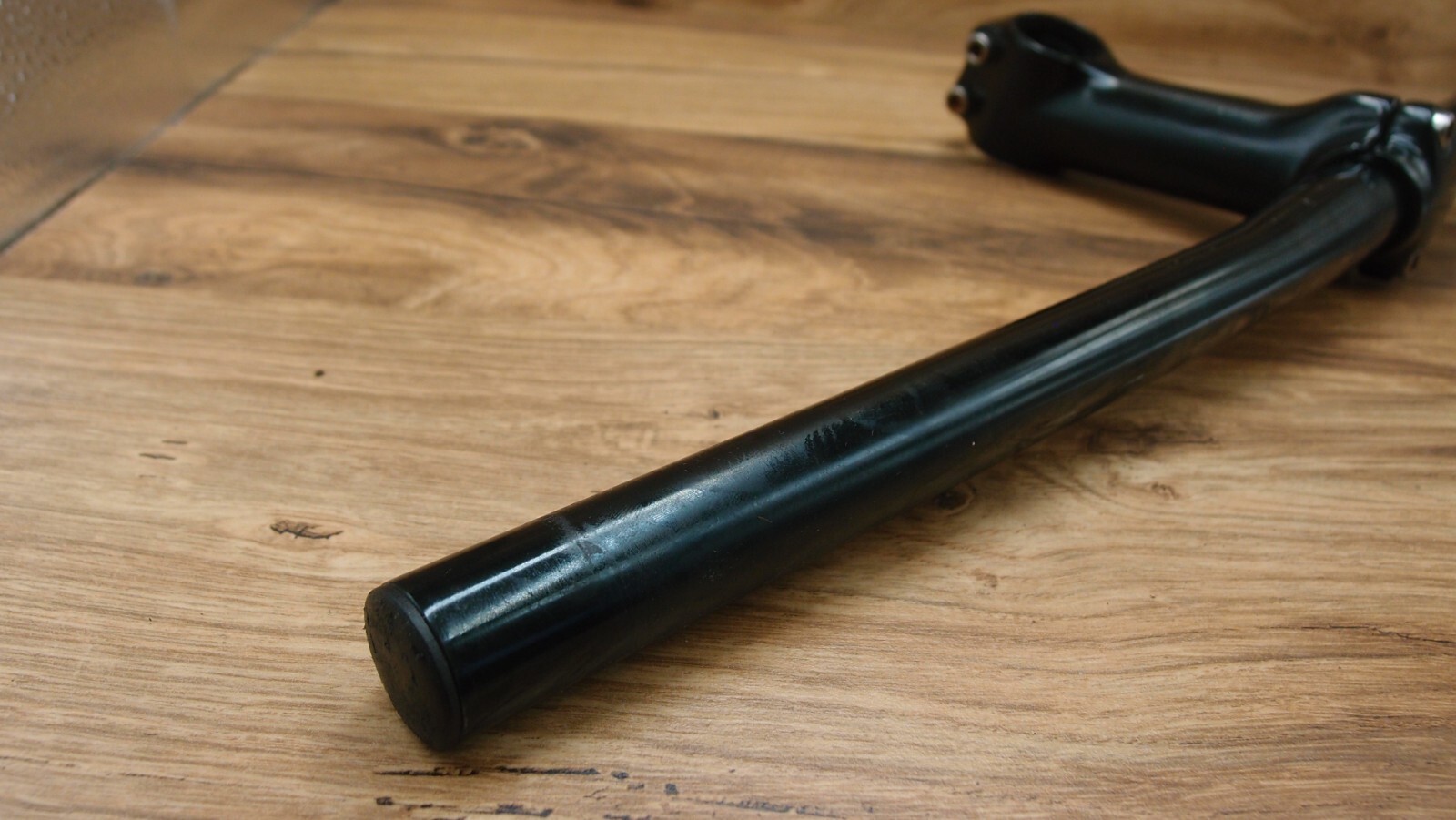 1990’s aluminium flat handlebar + ahead stem 1 1/8 in black