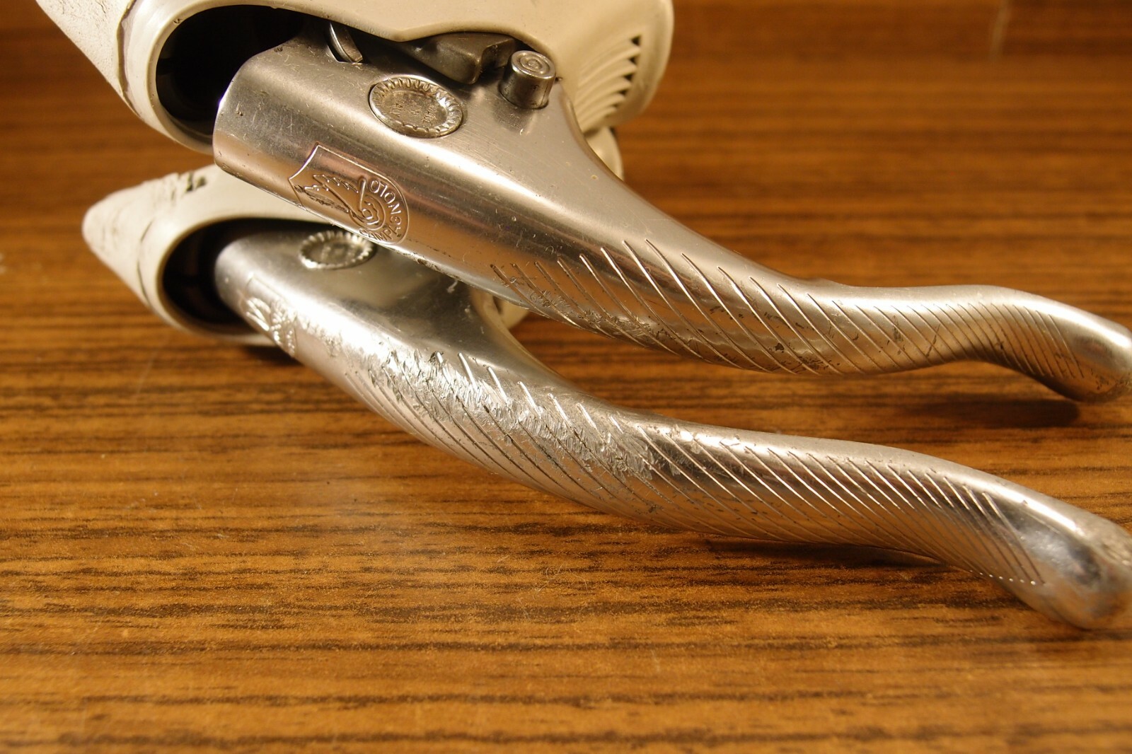 1987 racing brake levers Campagnolo Chorus made in Italy 23,8-24,2 mm clamp