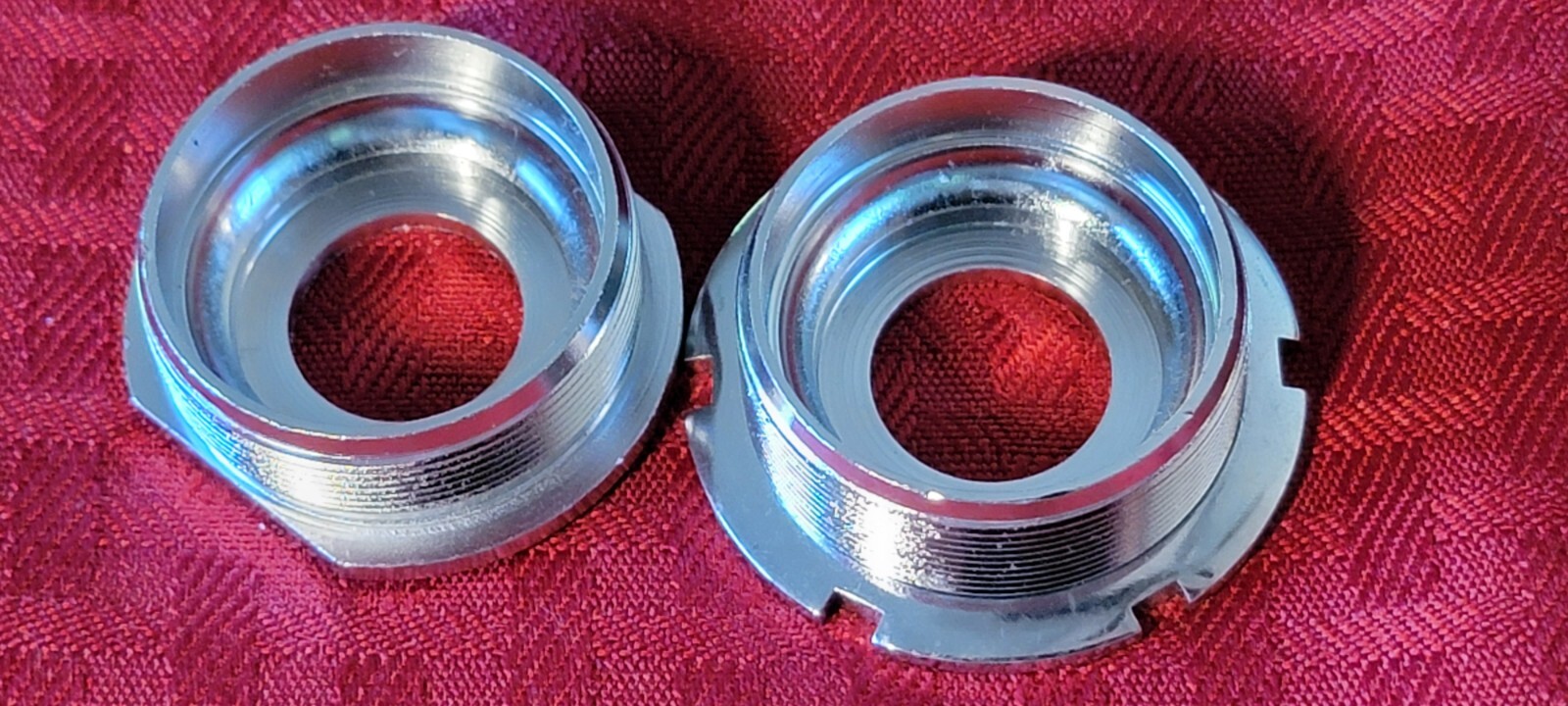 Hatta Bottom Bracket Cups -36x24T (Ita) With Bearings Vintage & NOS