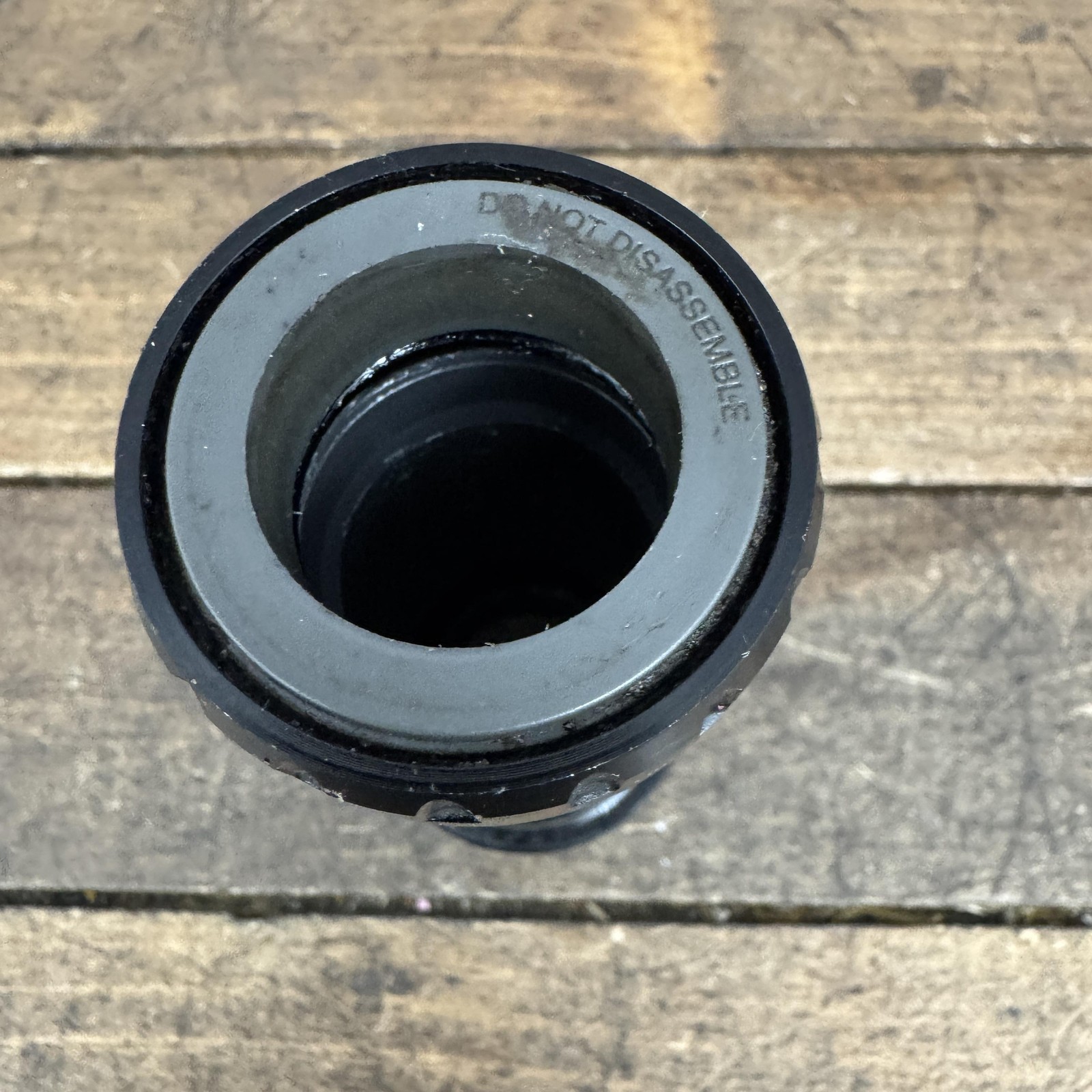 Shimano Bottom Bracket SM-BBR60 68mm BSA 1.37×24 Road Hollowtech II Black