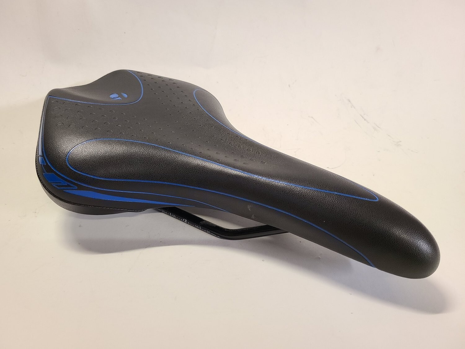 Trek Bontrager Comfort Mountain Bike Road Bike Seat Saddle