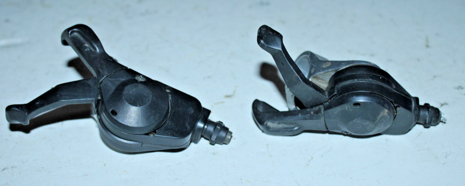 Shimano Trigger Shifter Set SL-MC38 Black 3×8 Speed 22.2mm MTB Hybrid Commuter ~