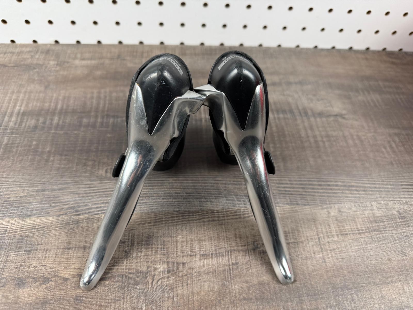 MicroShift R9 Dual Control Shift/Brake Levers Set 9 Speed Shimano
