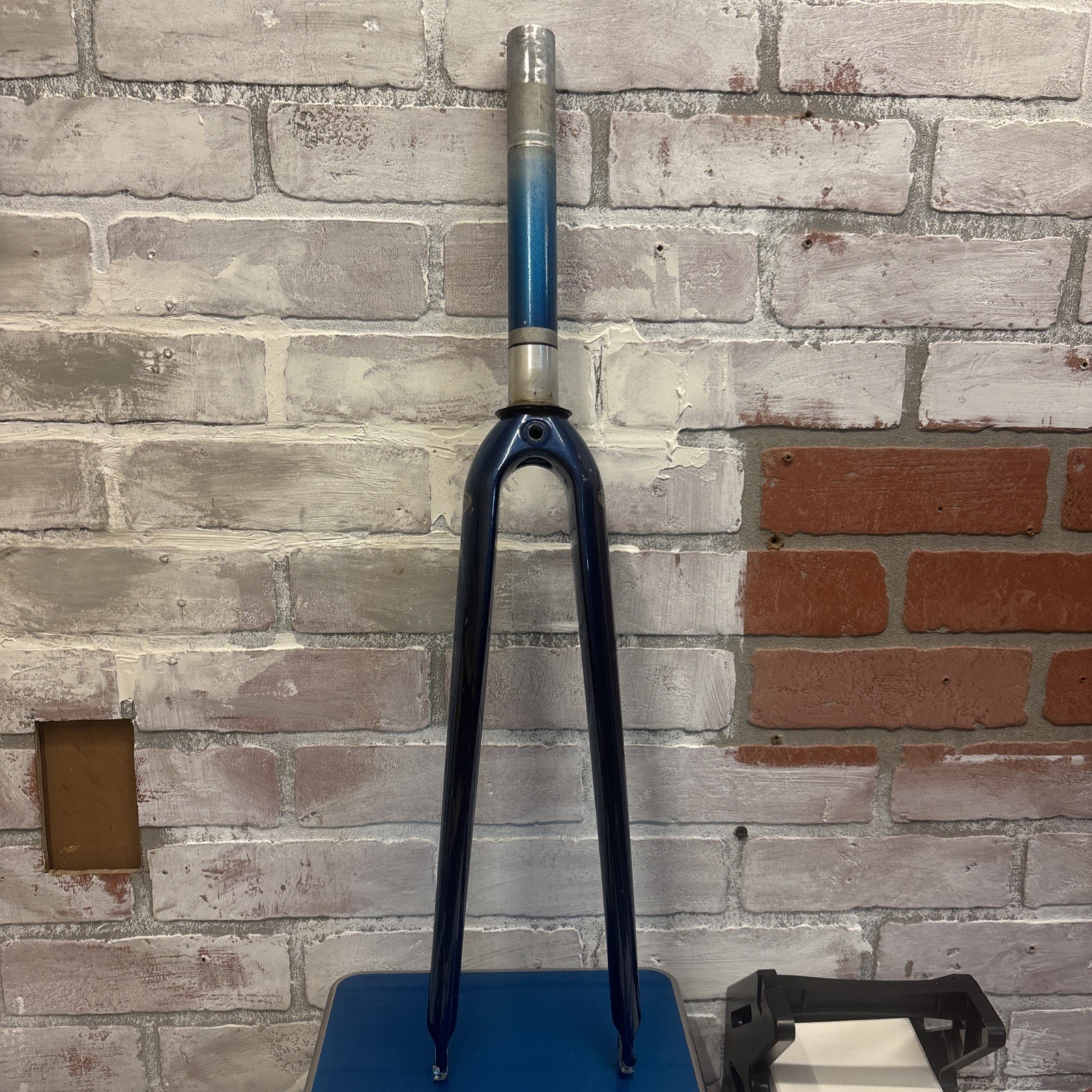 1999 Klein Quantum Race 700c Carbon Road Fork 1 1/8 Non Threaded.