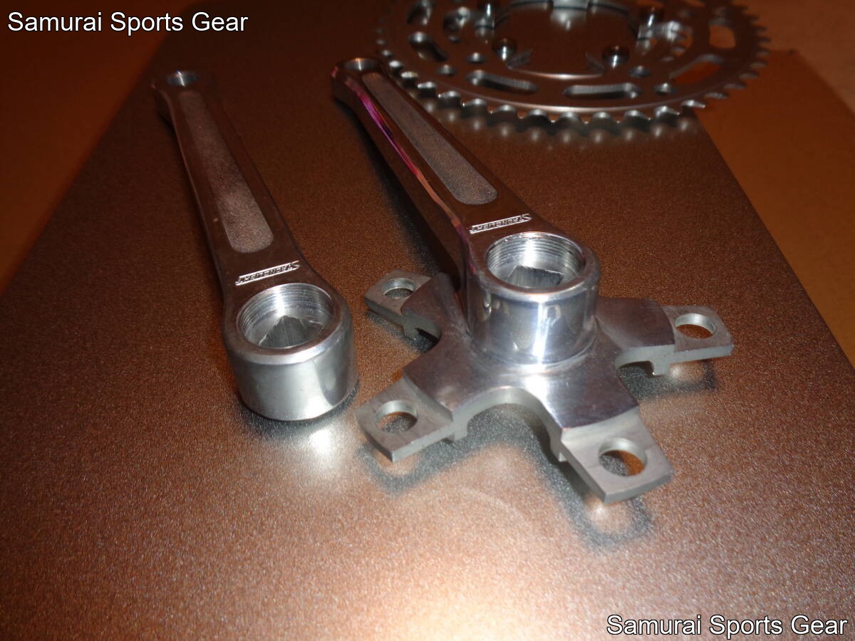 STRONGLIGHT 99 Crankset 165mm 46/28T BSC PCD 86mm Vintage French Rare NOS