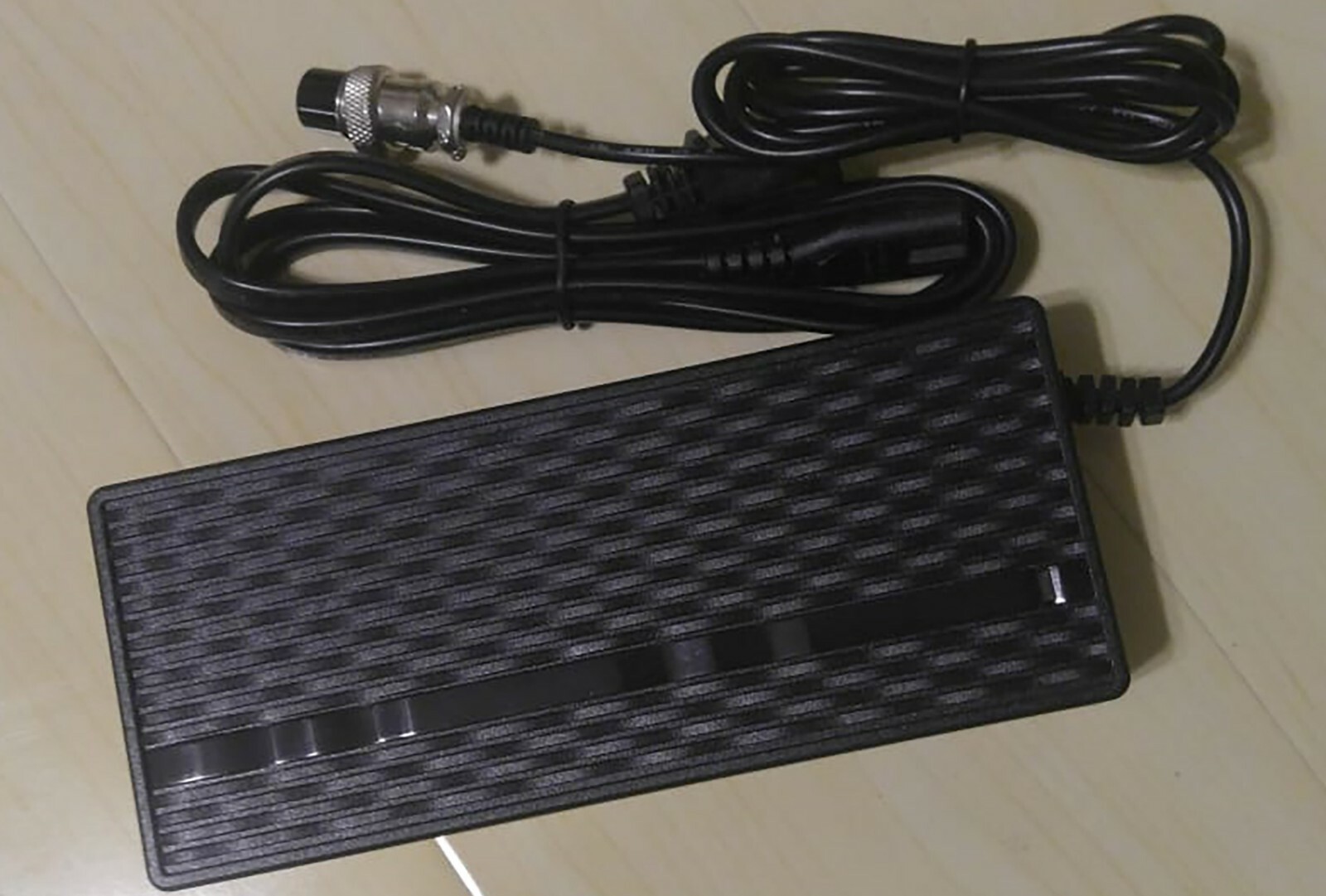 52V 2A Lithium ion LiPO Smart Battery Charger (Fanless)