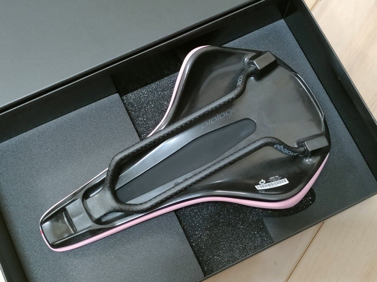 Prologo NAGO R4 NACK TADEJ POGACAR Giro 2024 Winner Saddle 245x147mm LTD