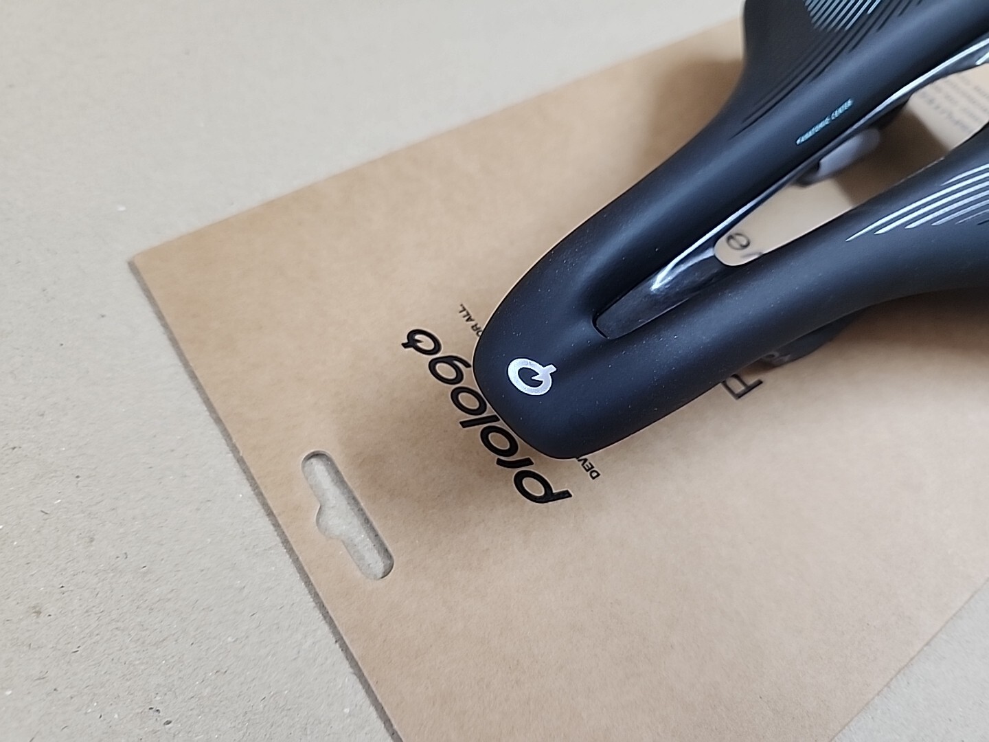 Prologo Dimension EVA Nack Saddle Carbon Rail