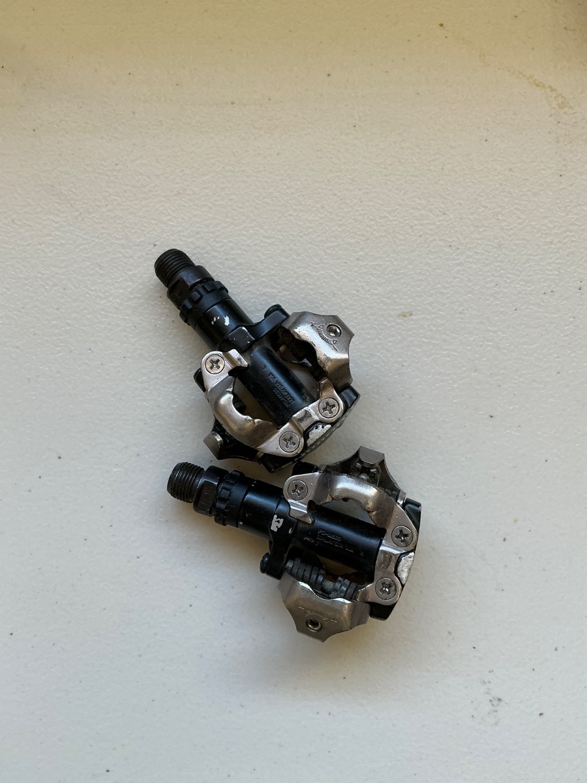 Shimano PD-M520 Clipless Mountain Bike Pedals