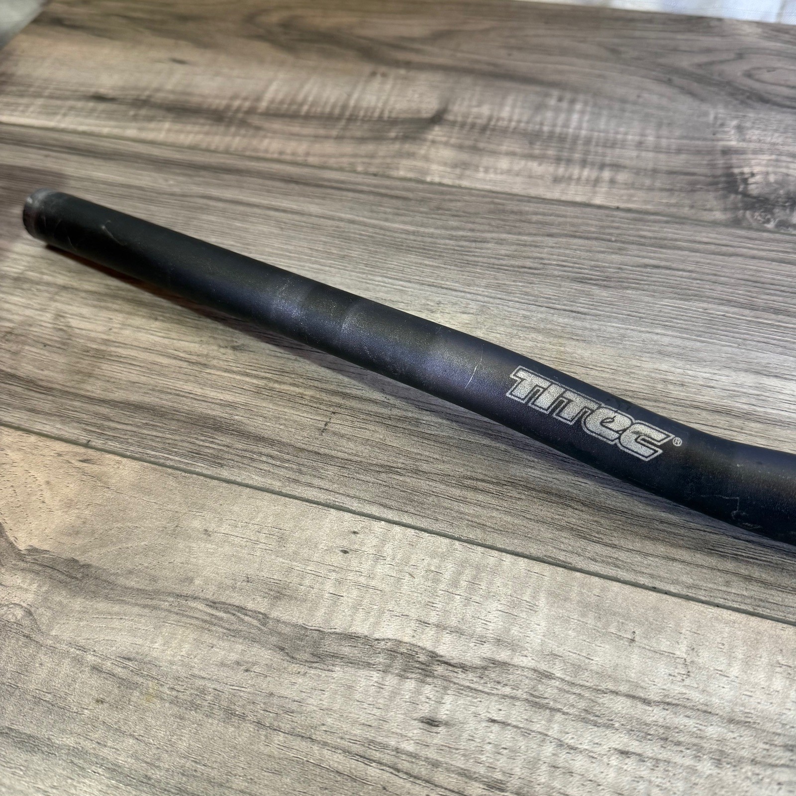 Vintage Titec Hellbent XC MTB Riser Bar 25.4 640mm Low Rise
