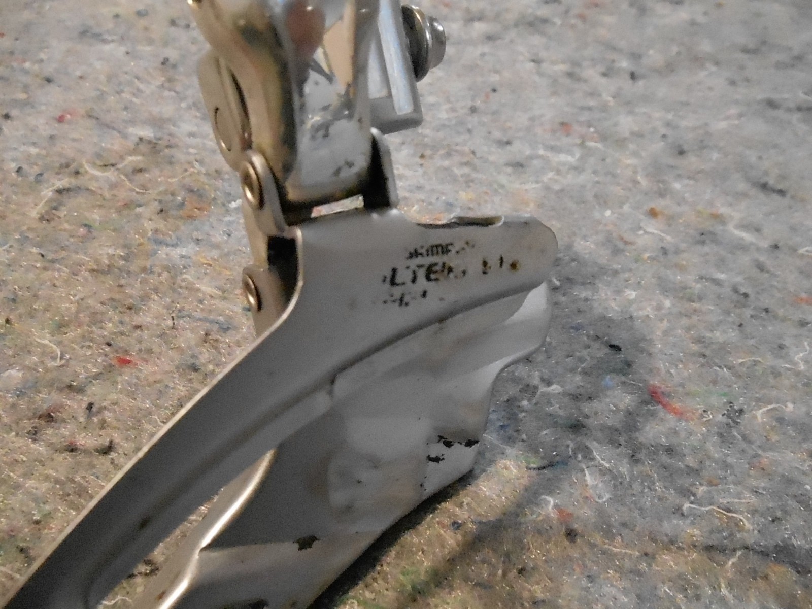 Shimano Ultegra Triple, Braze-On Mount, Bottom Pull Front Derailleur FD-6603