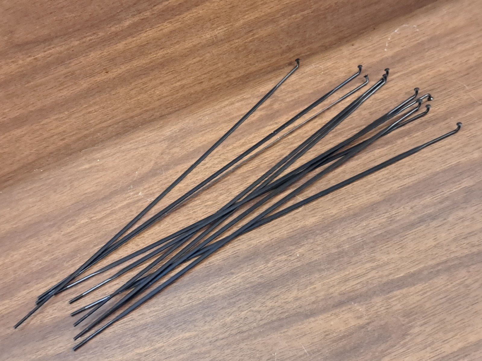 DT Swiss Spokes / NAE / 2.0 | 1.1 | 3.2 / 293mm / Back / Aero / 10 count
