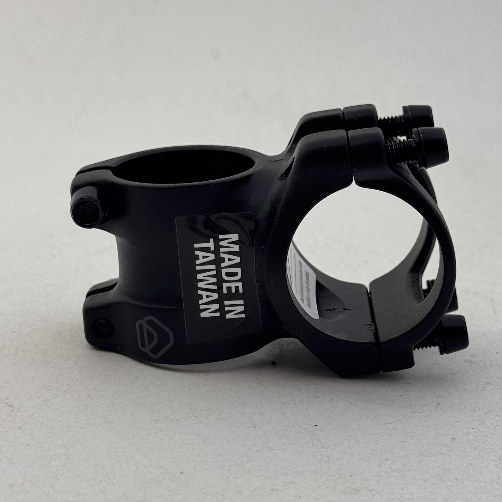 Dimension Threadless Stem 40mm 35.0mm Bar 1-1/8 Steerer 0° Black Matte Alloy A77