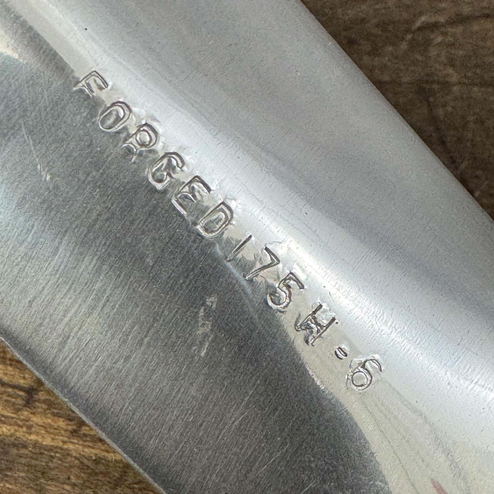 Specialized Crankset 175mm Square Taper 104 BCD Silver 90s MTB Forged Arms