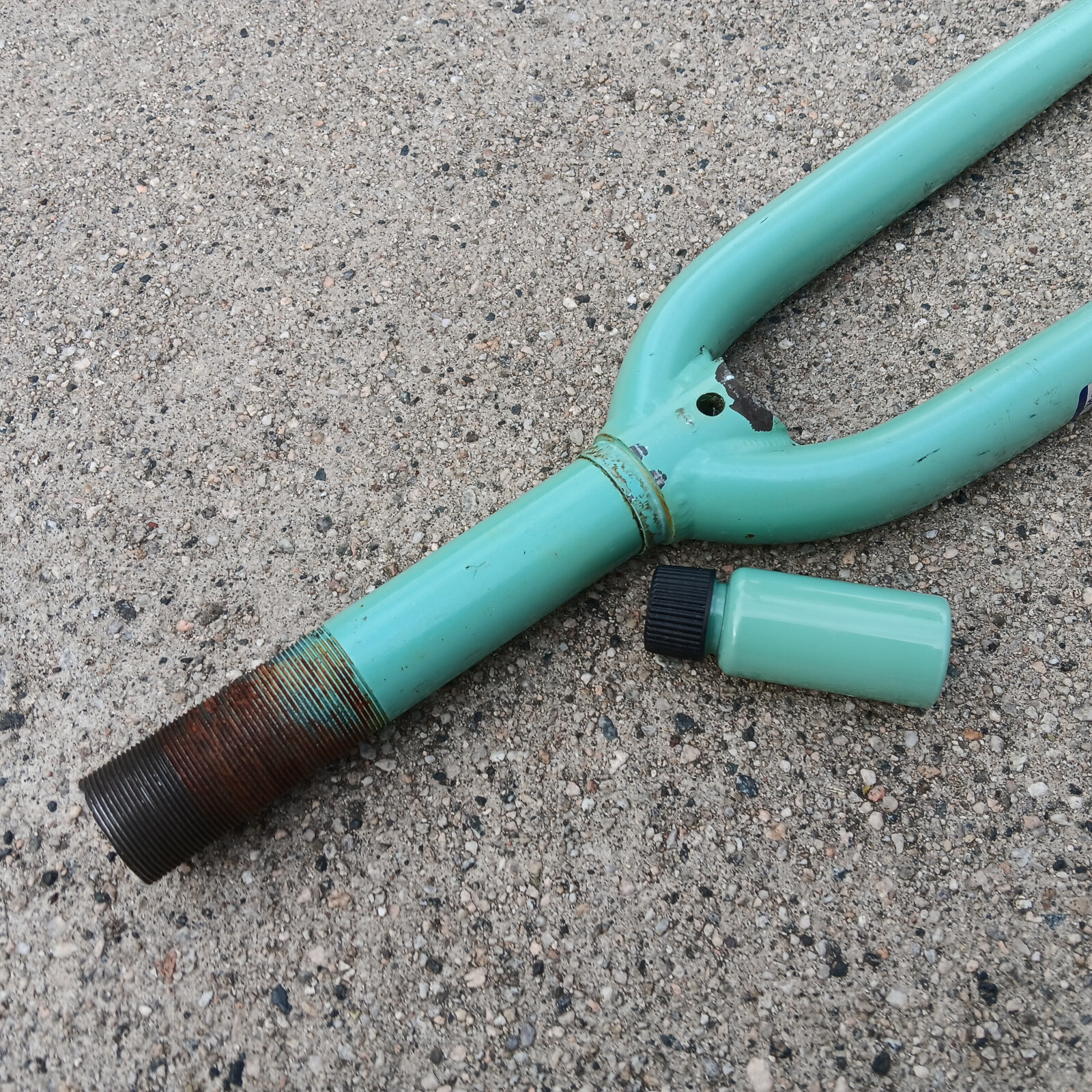 Vintage 1″ Bianchi Road Fork 27″ Wheel road bike Alfana Includes Touch-up Paint
