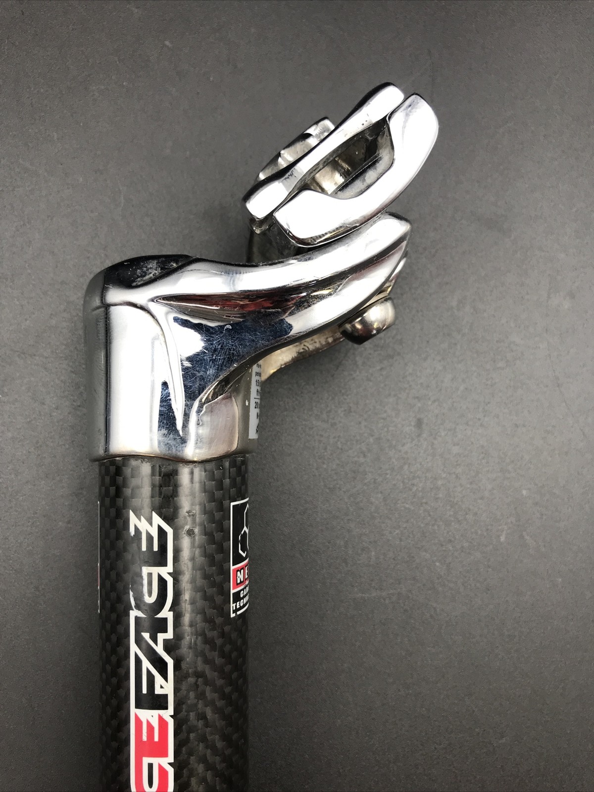 raceface carbon seat post 30.8mm