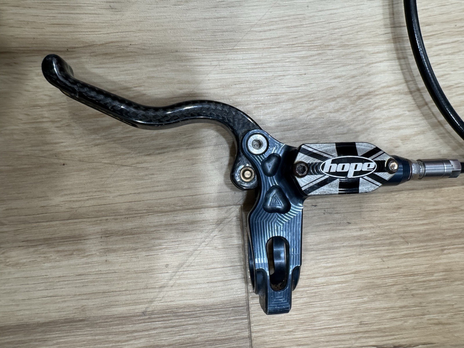 Hope Tech 3 E4 Hydraulic Disc Brake Set Front Rear Carbon Levers Blue MTB