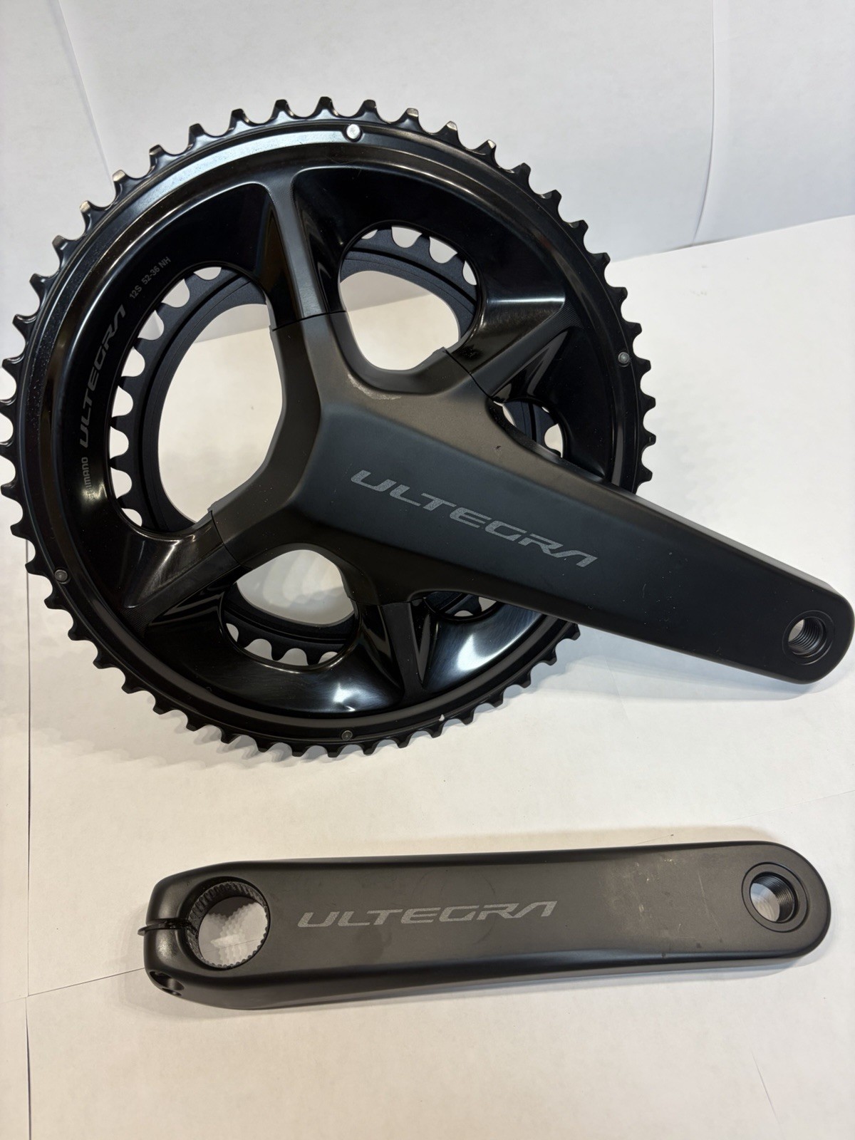 Shimano Ultegra FC-R8100 170mm Double Road Crankset Black Hollowtech II