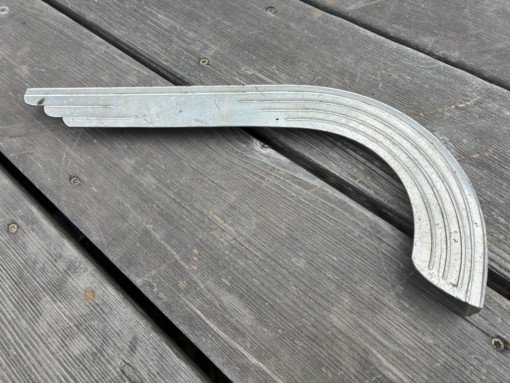 Unbranded Vintage Alloy Art Deco Bicycle Chainring Chainguard | VGC