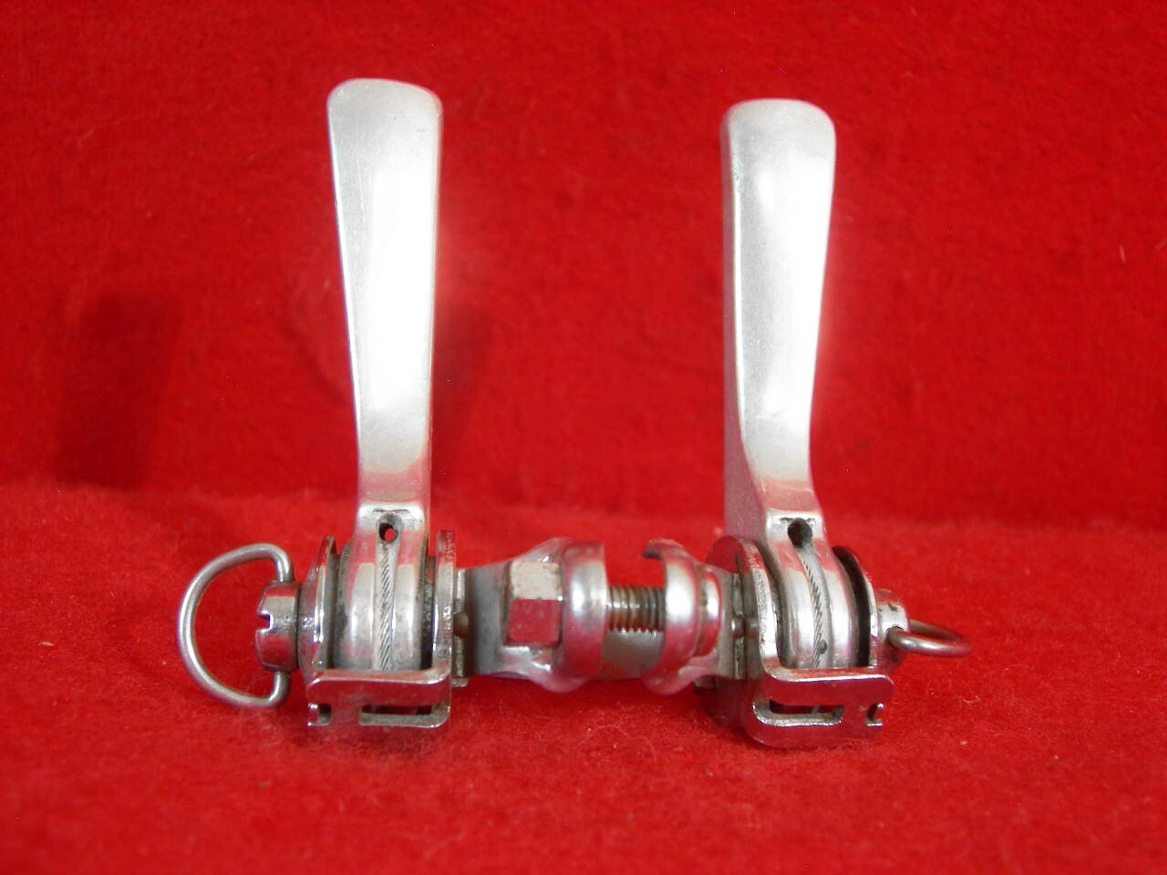 Suntour Shift Lever Set 2 x 5 / 6 Downtube 28.6 mm Alloy / Steel Road Used