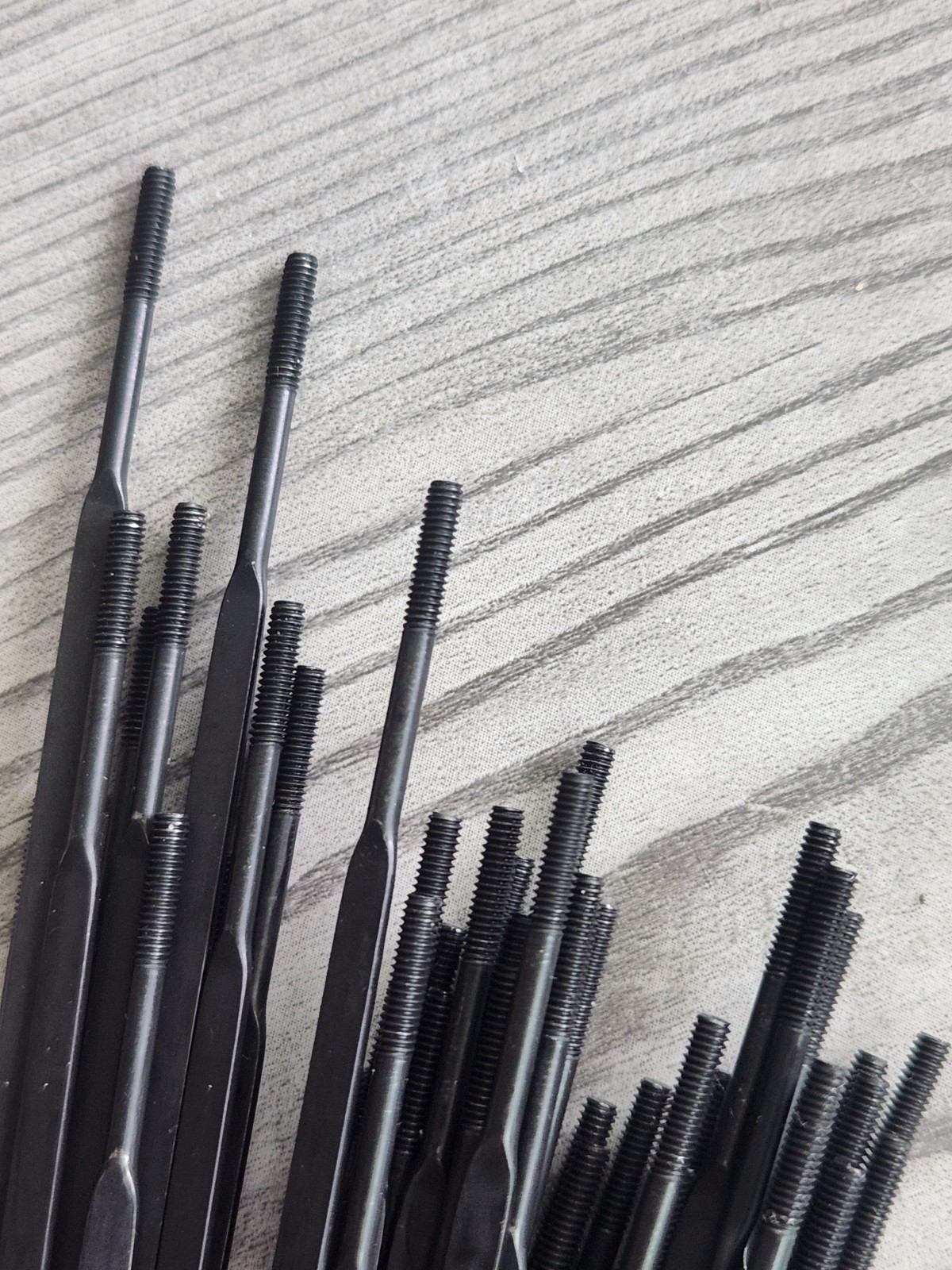 Pack of 60 brand new spokes J-bend 290 mm