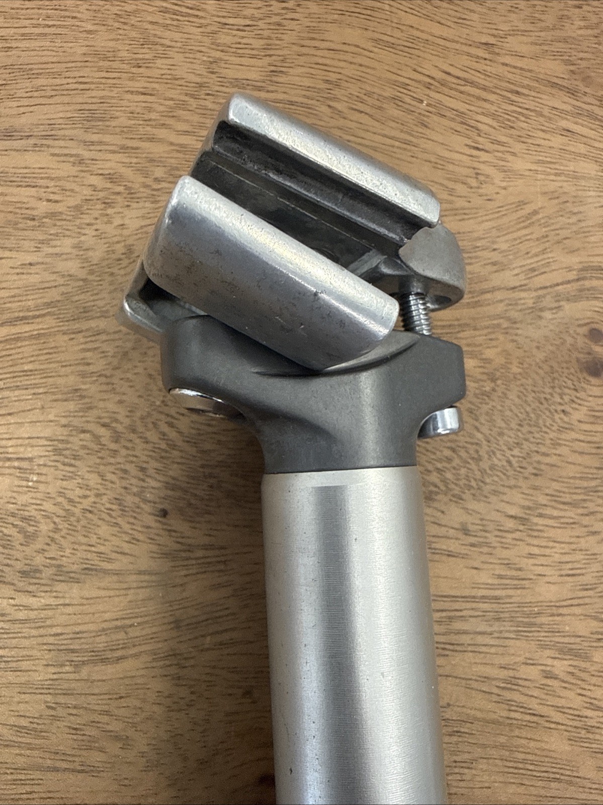 Suntour XC 9000 Vintage Mountain Bike Seatpost 27.2mm 300mm Japan