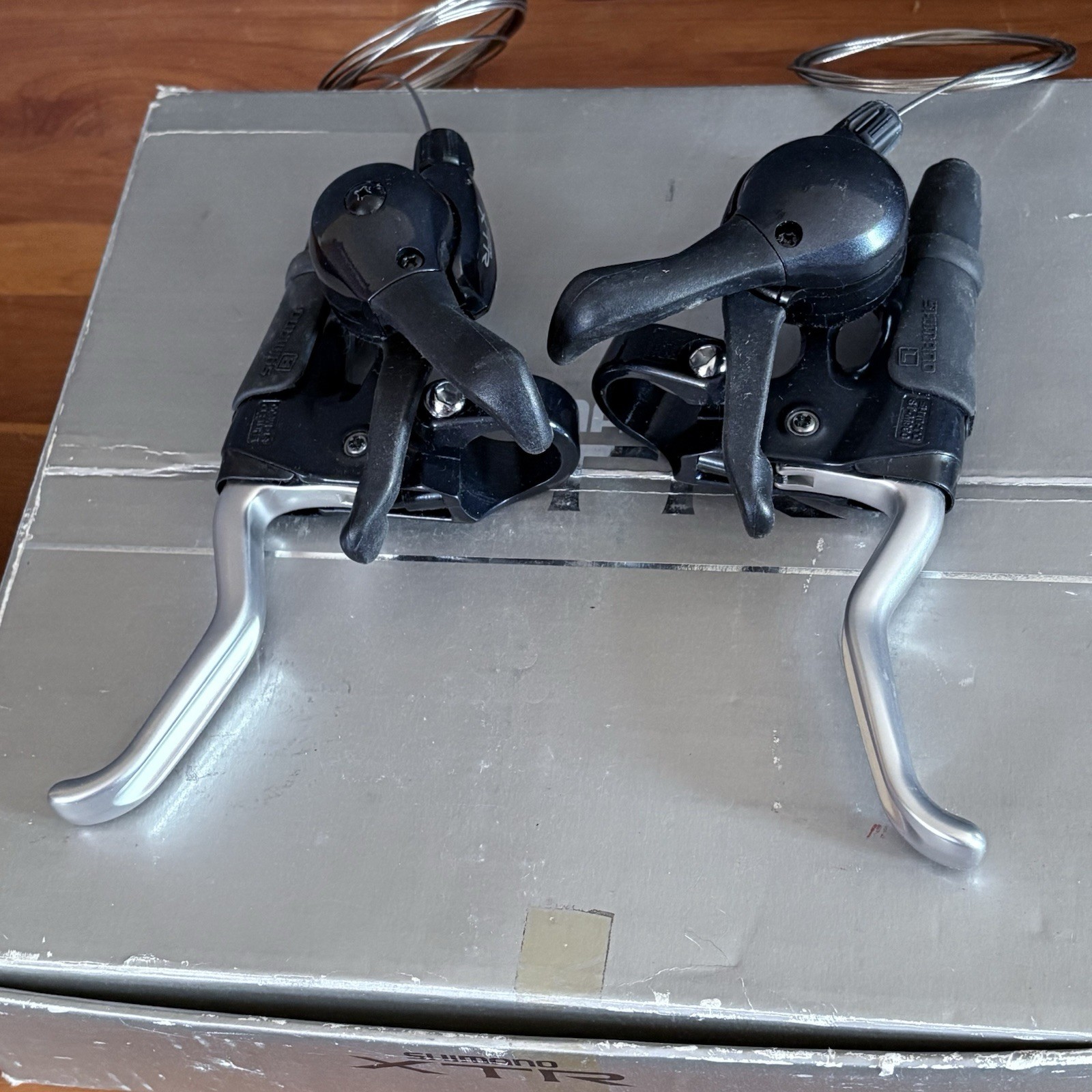 Vtg NOS Shimano XTR M900 Shifter Brake Lever Combo NIB STI Rapidfire 3×8 Cables
