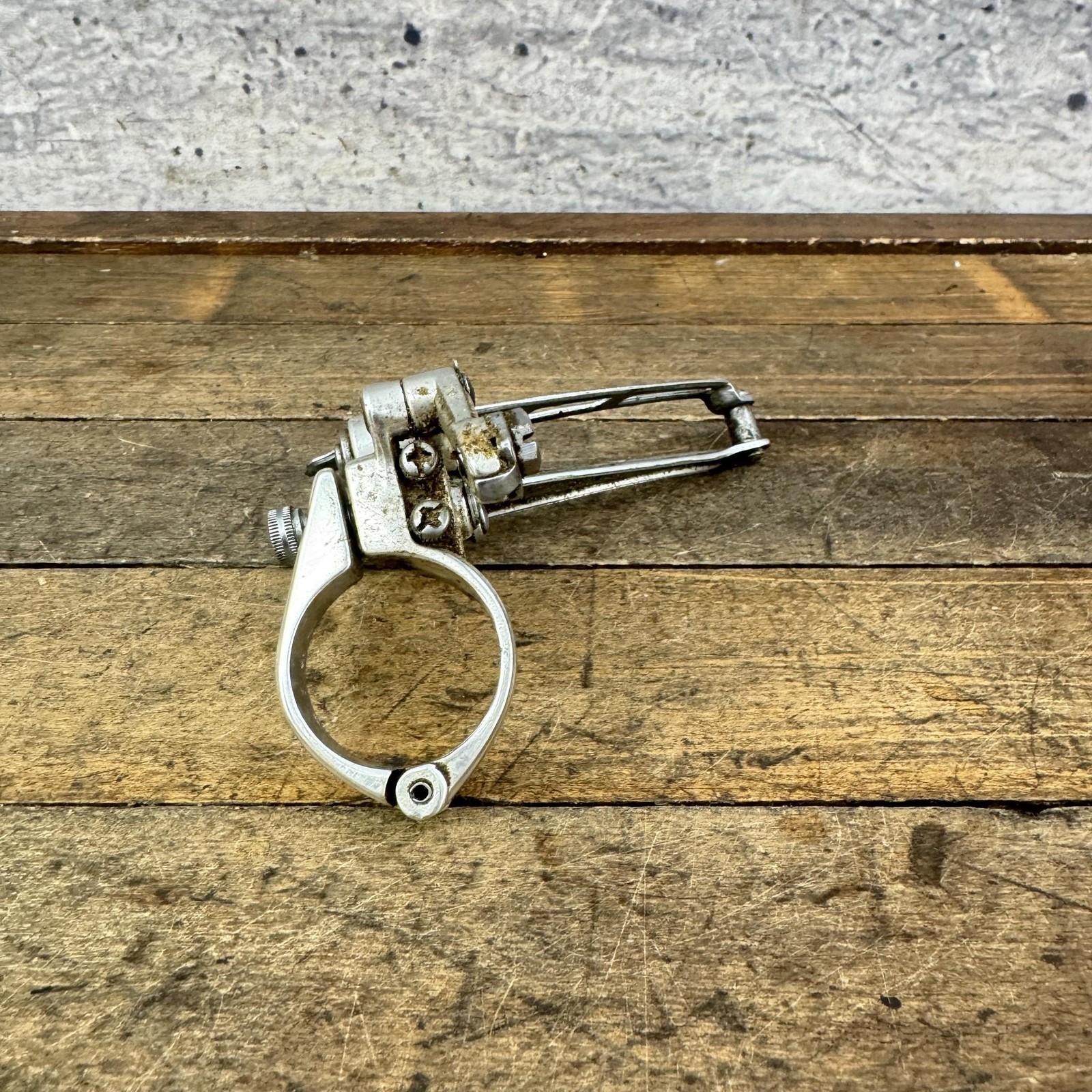 Vintage Suntour Cyclone Front Derailleur Clamp On Bottom Pull Road 1st Gen 70s