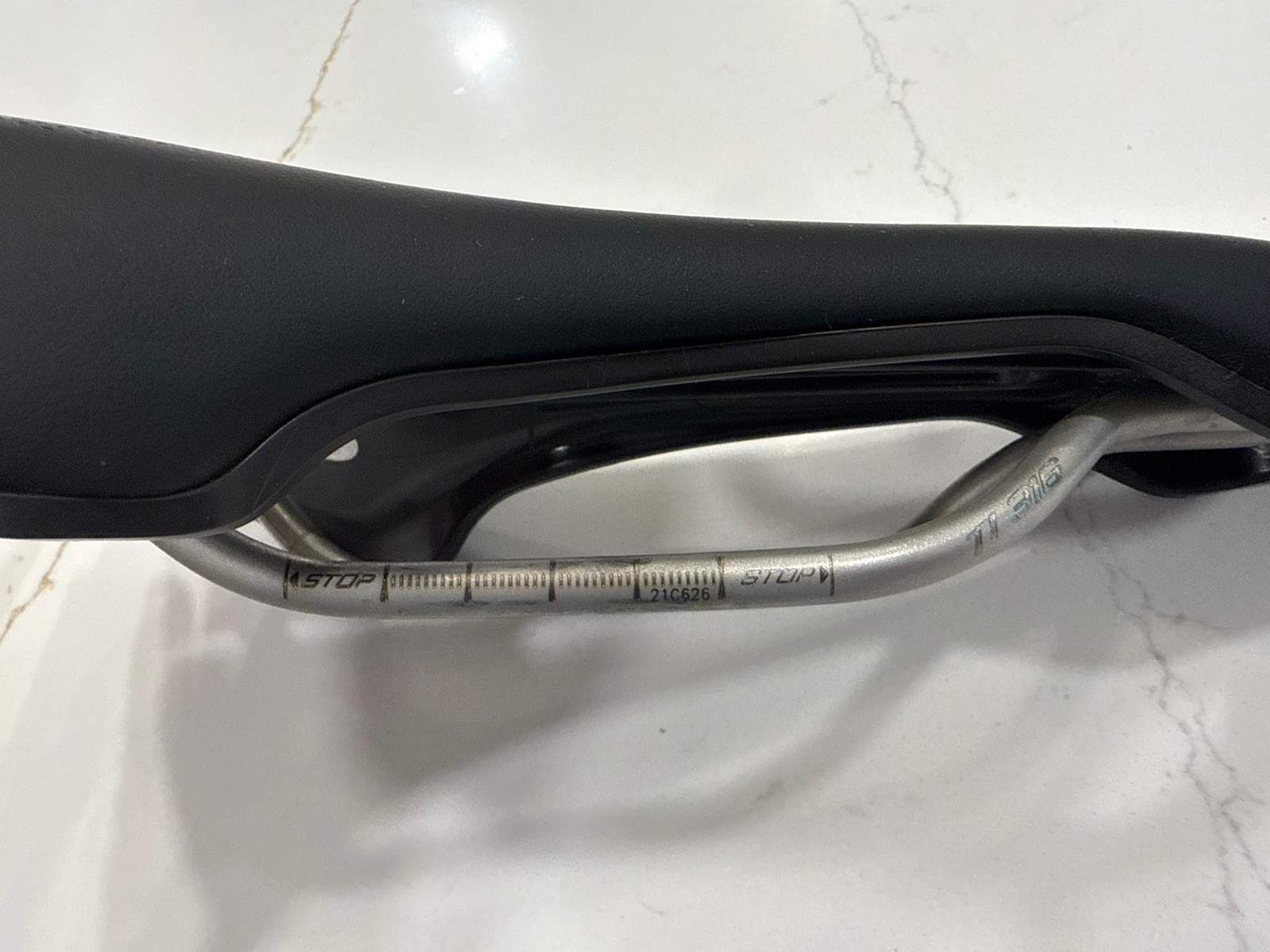 Selle Italia Flite Boost Endurance Ti316 135mm Superflow – excellent condition